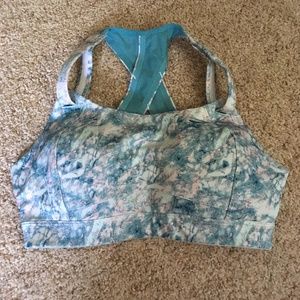 Brooks Juno High Impact Wire-Free Sports Bra